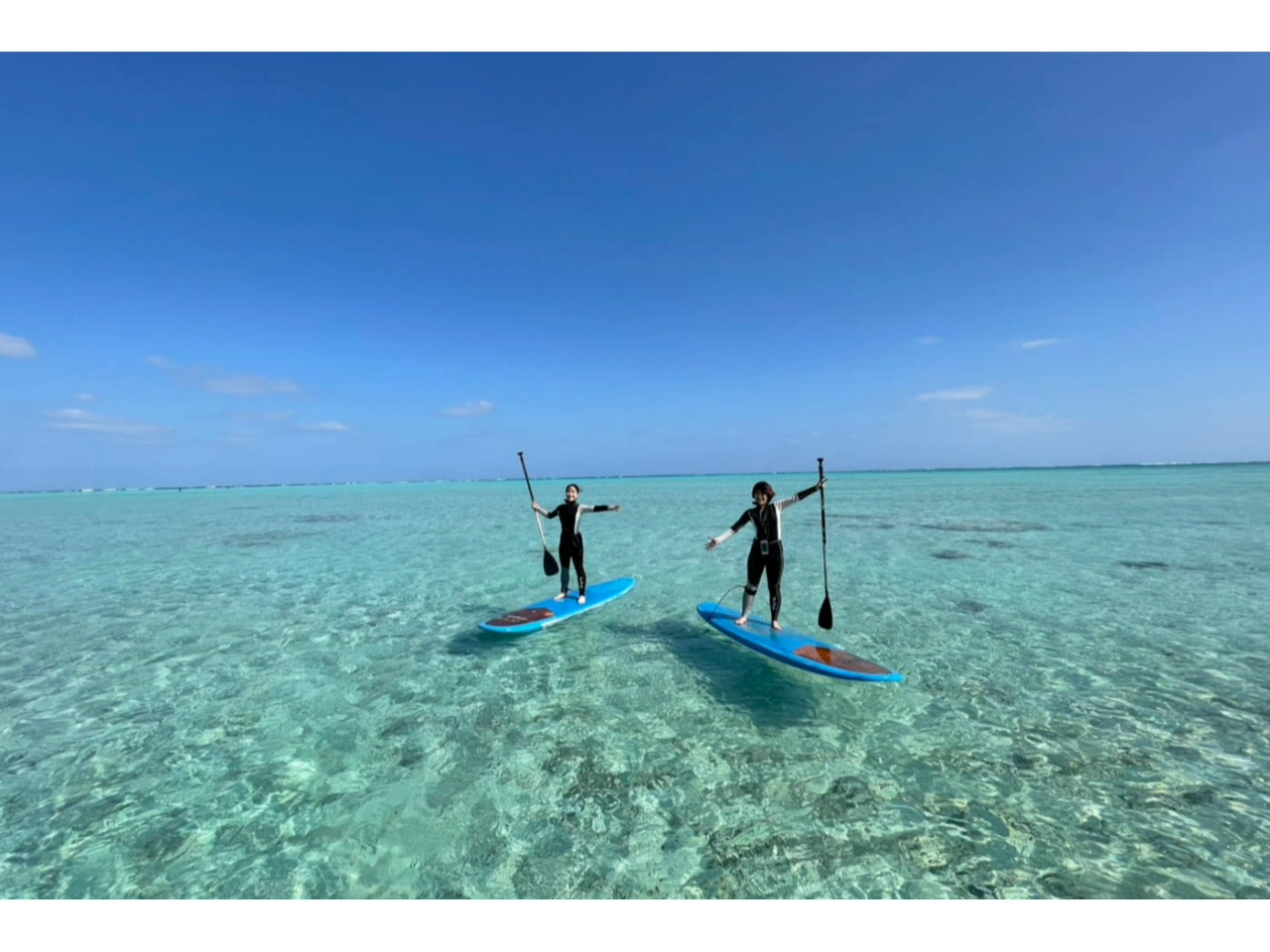 エメラルドグリーンの与論の海をSUPでクルージング♪