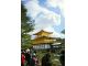 金閣寺はいつも大勢のお客様です♪