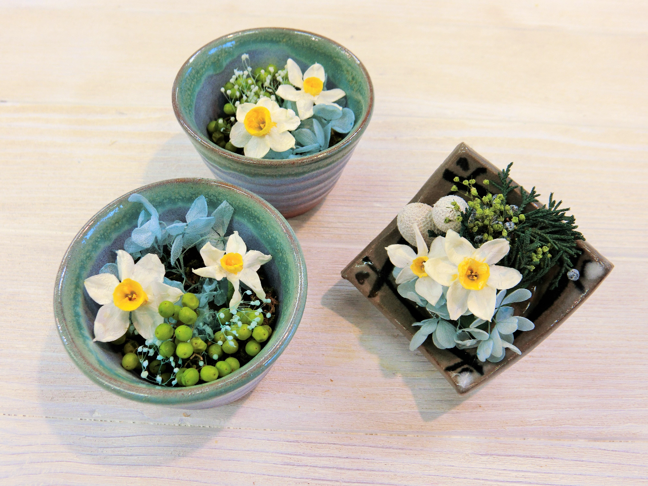 【ふくのね】 福井県花 水仙(越前水仙)のプリザーブドアレンジ作り