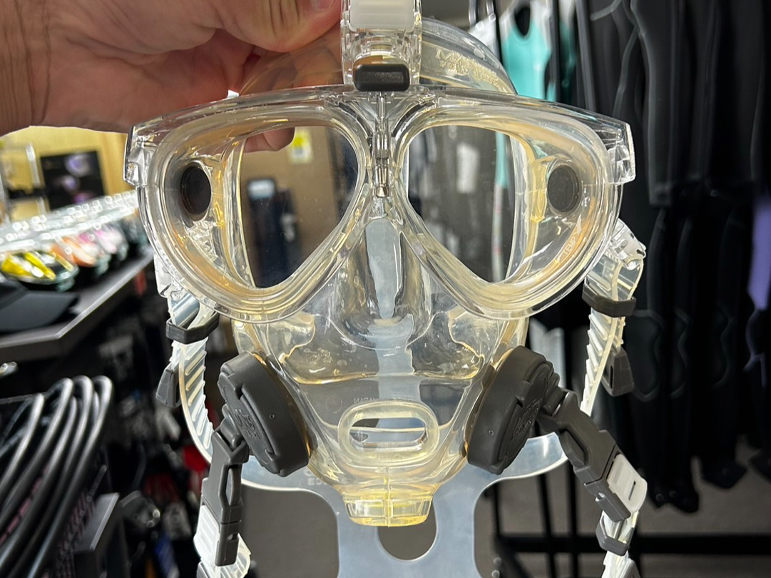 �t���t�F�C�X�}�X�N�ł��B���ꂪ���̃}�X�N�ƈ��|�I�ɈႢ�A���Q�Ɍċz�����Ղ��ł��I