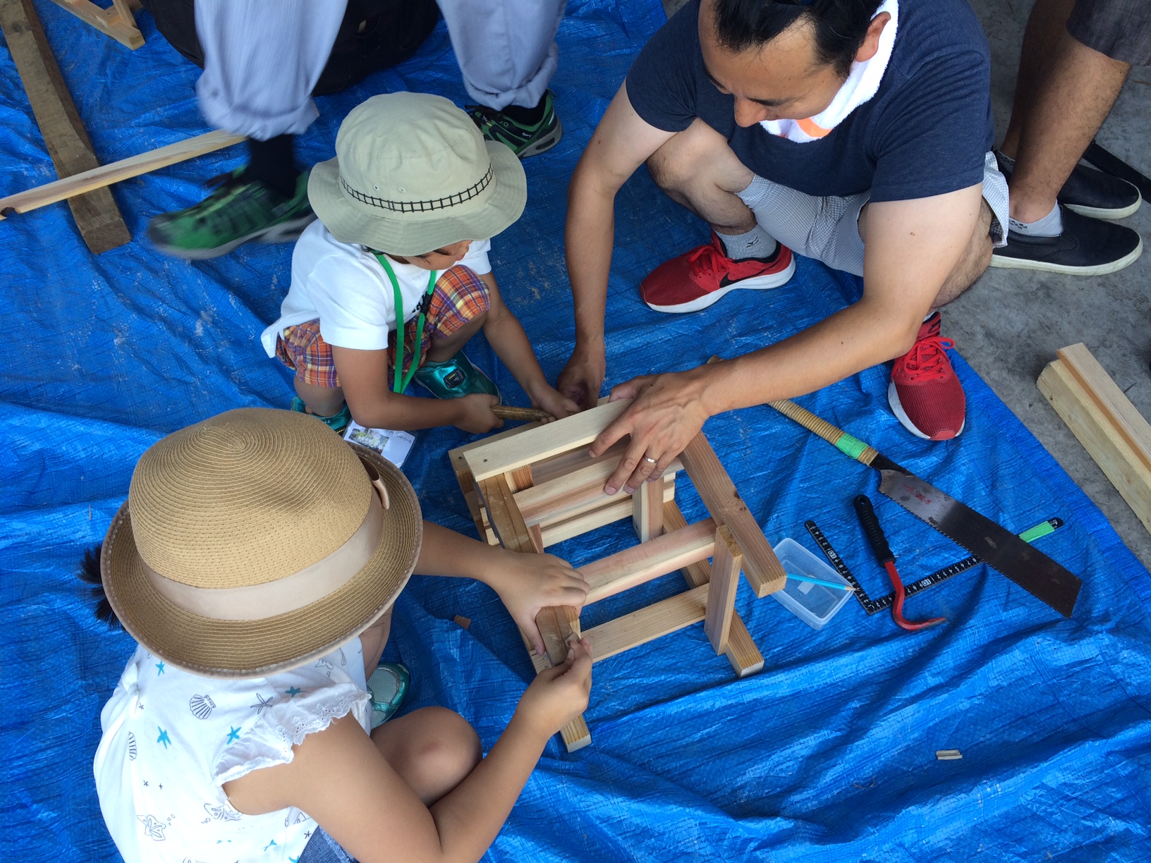  eqŎqǂCXÂIRƉbe݂܂Bꍇ́AX^btT|[g܂