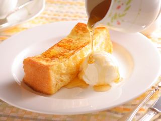特製フレンチトーストバニラアイス添え