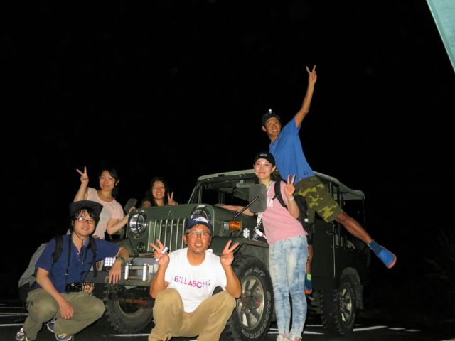 ジープで楽しく森を探索♪