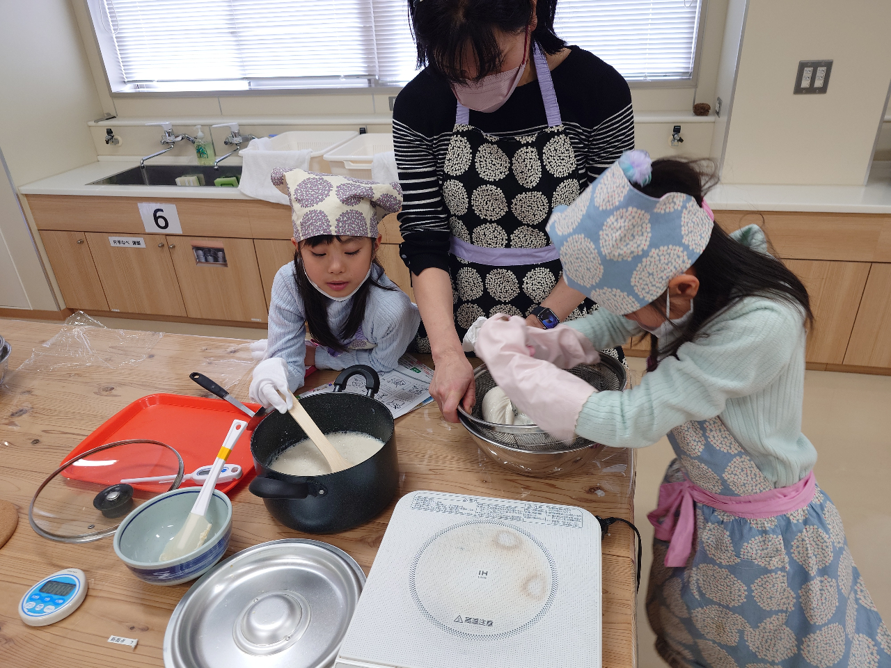 �ς���A����������A�i������A�Ɠ����͂�������̍H�����o�āA�ł�������܂��I