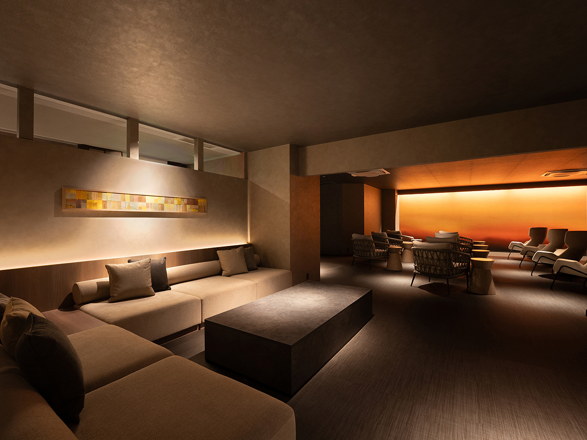 y򃉃EWzオɃhNłƂ̂ǂA\t@łЂƋx݁B