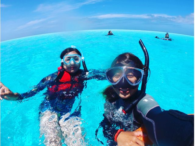 絶景フォトジェニック旅 沖縄 宮古島 宮古島で人気のシュノーケリングスポットで遊ぶ 八重干瀬 やびじ シュノーケルトリップ3hコース アクアベース じゃらん遊び体験 絶景フォトジェニック旅 沖縄 宮古島 宮古島で人気のシュノーケリングスポットで遊ぶ 八重干瀬 やびじ シュノーケルトリップ3hコース アクアベース じゃらん遊び体験