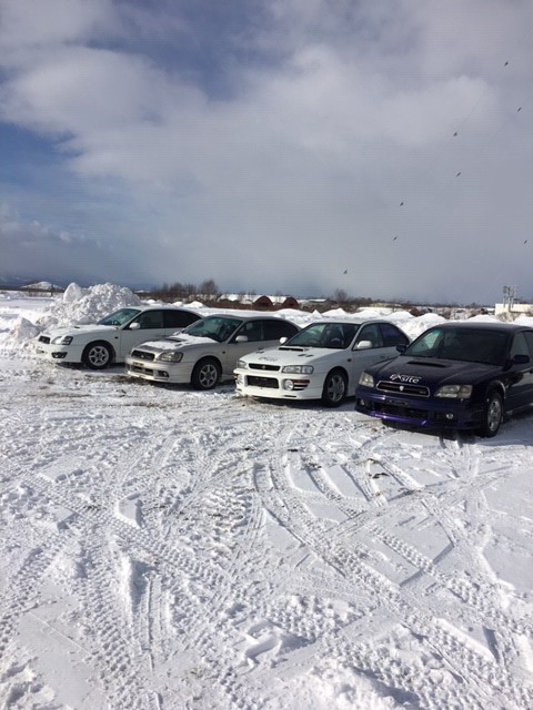 22年1月 冬期限定 雪上ドリフト体験 雪道運転の練習にもバッチリ モータースポーツパークサッポロ じゃらん遊び体験 22年1月 冬期限定 雪上ドリフト体験 雪道運転の練習にもバッチリ モータースポーツパークサッポロ じゃらん遊び体験