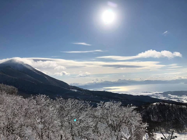 lR}}Ee쑤iAc֒j̎RR[XBVCǂ͔֒Rƒc΂]ł܂B