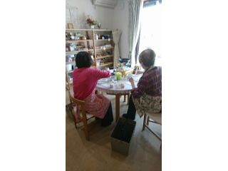 お一人様 はじめての方歓迎 天然素材で作る化粧品作り体験 所要時間1時間 女性におすすめ 手作り化粧品教室 Coco じゃらん遊び体験