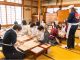 催行人数は2人〜団体のお客様も受け付けております。特に子供連れのご家族や友達同士、修学旅行での参加はかなり盛り上がります。ワイワイ楽しい時間を過ごしましょう。