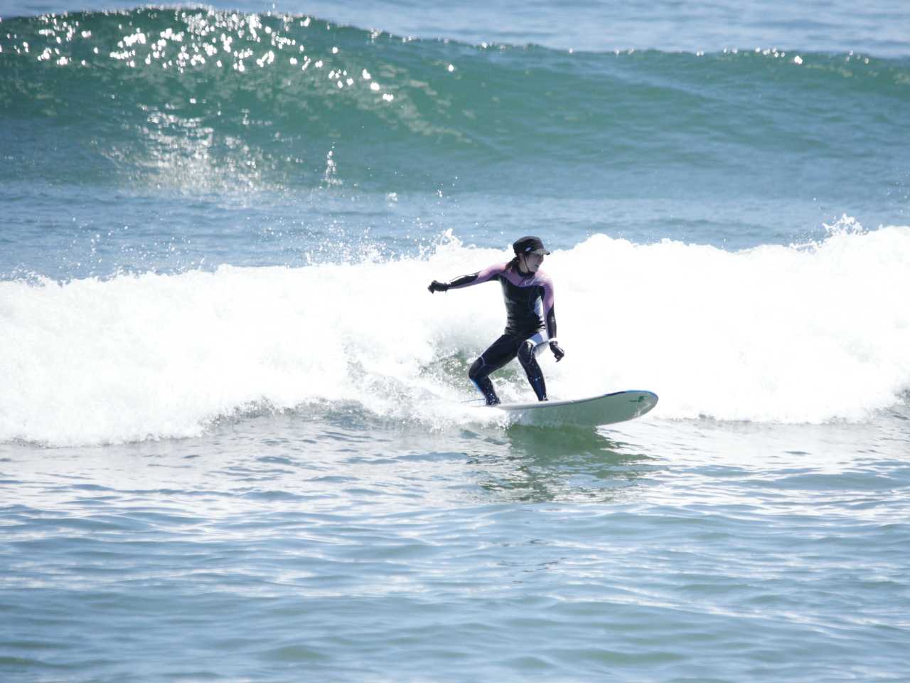 8スクールからお選びいただけます♪@ビーチヨガASUPヨガBボディーボードCサーフィンDサーフヨガEニーサーフィンFスケートボードGアートクレイシルバー