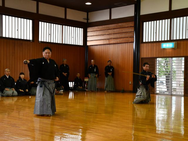 初発刀の演武