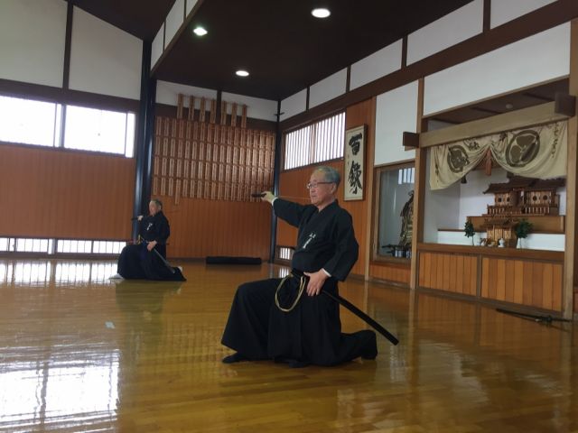 初発刀の演武