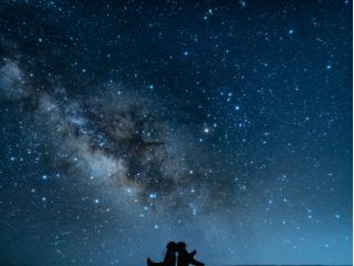 夏のツアーでは天の川との写真が人気です。