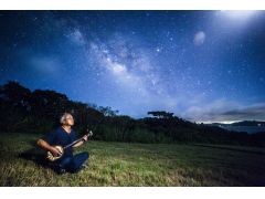 三線を聞きながら見上げる星空は沖縄ならではの星空