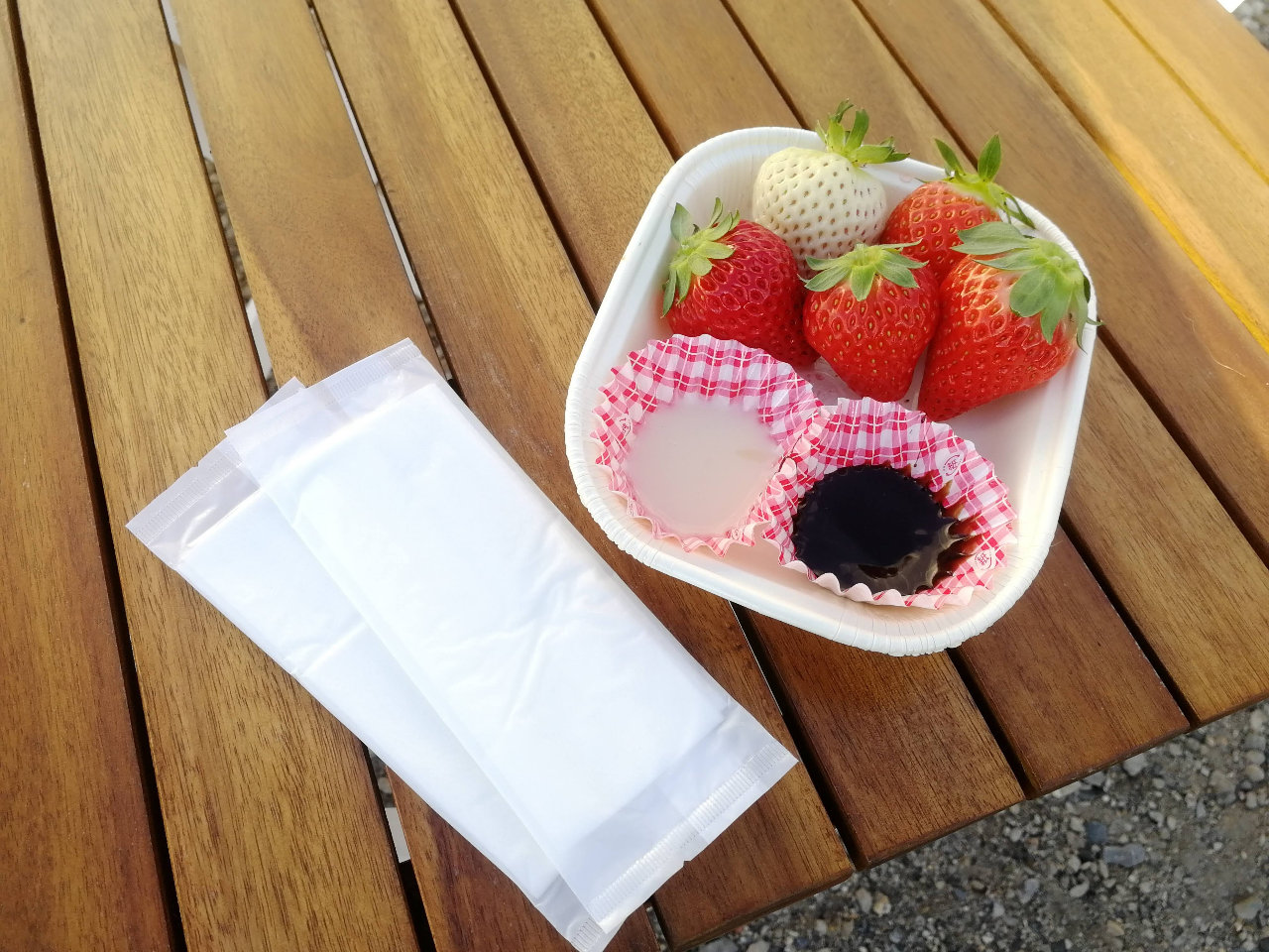 いちごページ 苺食べ放題の春ブッフェが楽しめる東京 | TikTok