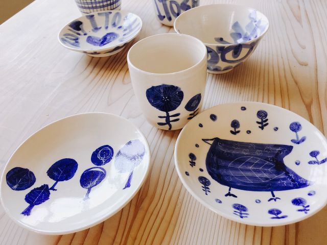 絵心なくても大丈夫な絵付け 工房完全オリジナルの染め描き体験 所要約45分 糸島陶芸体験志摩工房 じゃらん遊び体験 絵心なくても大丈夫な絵付け 工房完全オリジナルの染め描き体験 所要約45分 糸島陶芸体験志摩工房 じゃらん遊び体験