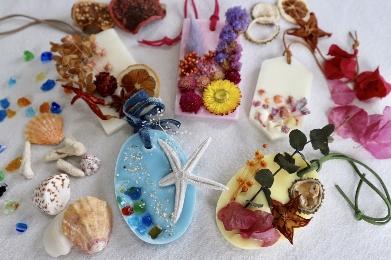 大人気 沖縄県 浦添 1ドリンク付き 火を使わなくても香るキャンドル 沖縄素材のアロマワックスバー作り体験 Blessring じゃらん遊び体験