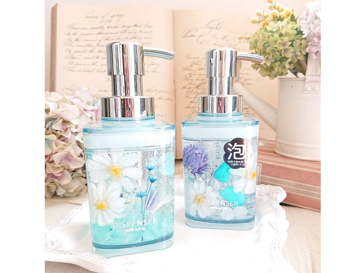 n[oEfBXyT[@A^Cv@u[̃{g