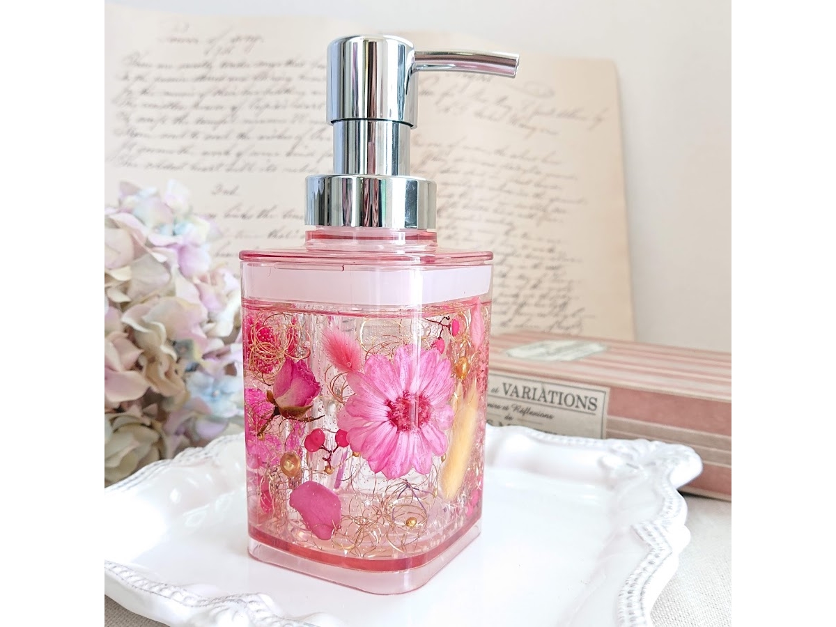 ピンクのボトル 色はお選びいただけます