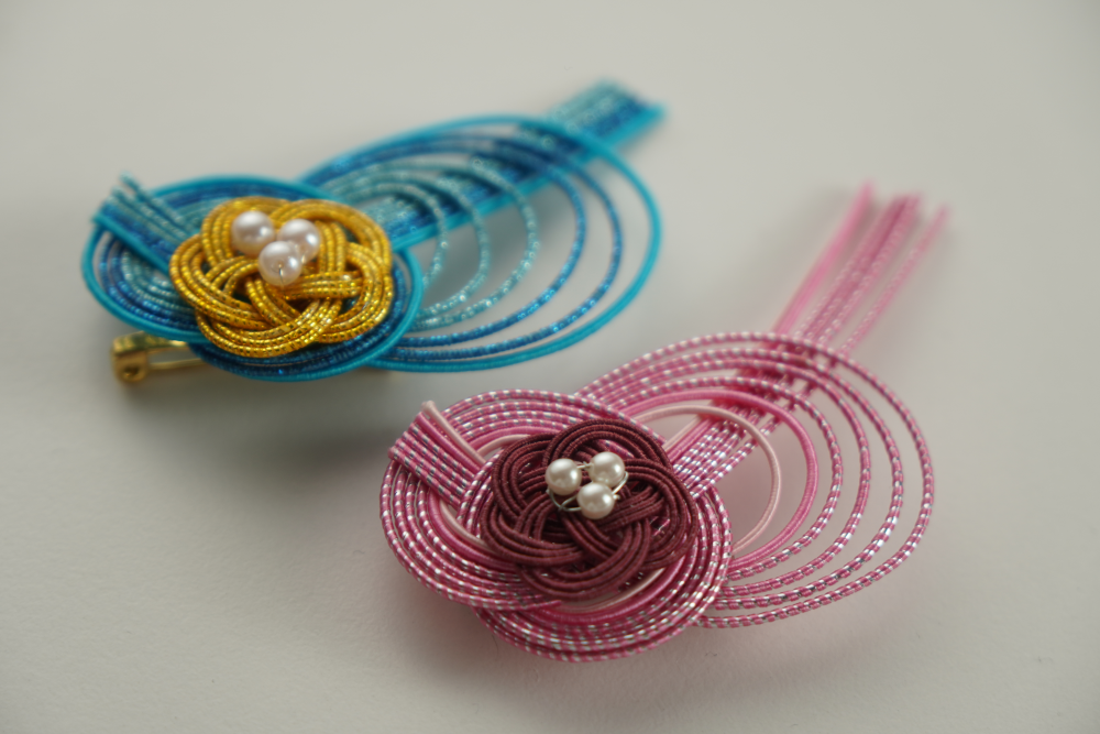 【水引体験|水引のブローチ作り】金沢の伝統工芸に挑戦!水引のブローチ作り体験♪た...