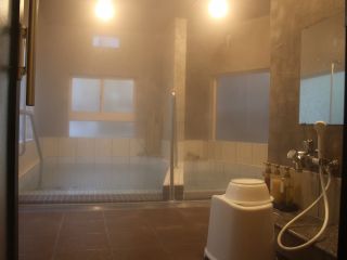 貸切でお友達やカップル、ご家族で一緒にご入浴いただけます!