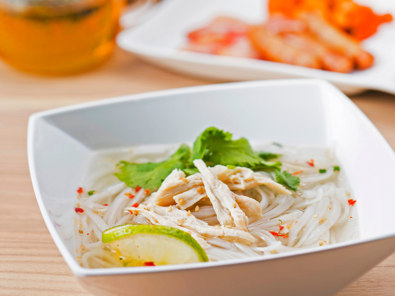 ĕ̃k[hTbƓāA`LX[vŐHtH[BC`LAD݂ŃpN`[Ȃǂ̂ďオB