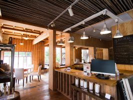 RFabric&coffeeBȓXł́AđDt@ubNACeƖ{iR[q[̃ZNgVbvB