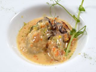 【12月〜2月末】牡蠣と大根のフリカッセ 柚子の香り