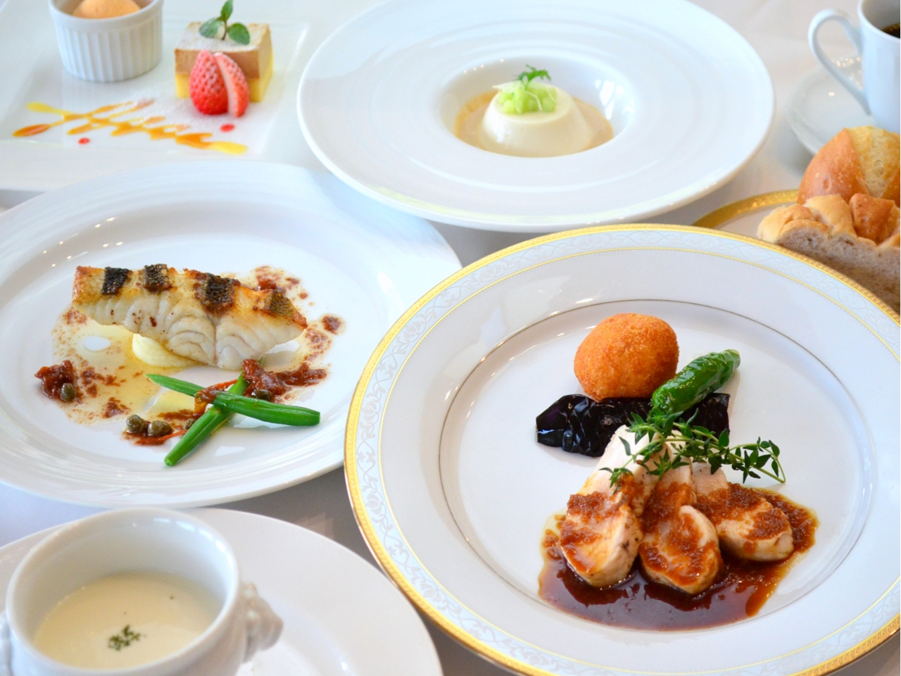 m`R[XE[WnnQnY̖킢DȂAVFtrɂčJWAt`\܂B