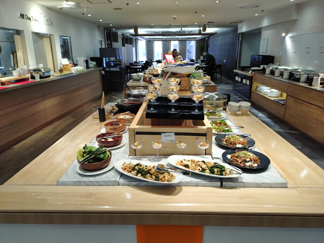 �H�ނɂ���������������𑽐����p�ӂ��Ă���܂���