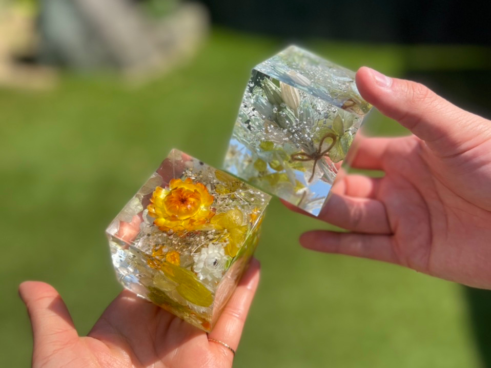 No.81 ブルー＆グリーン系ハート型トレイ✨固まるハーバリウム _固まるハーバリウムキューブ午後プラン♪制作体験_.:*女性・カップル