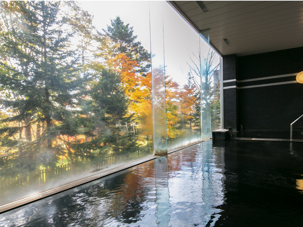 天然温泉美肌の湯「楓楓」