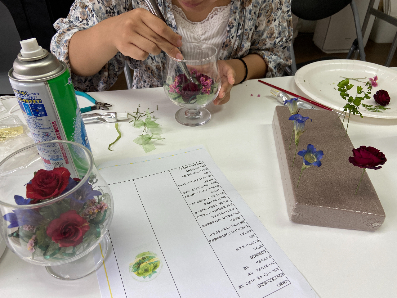 体験の様子(作っているのはティーカップではありません)