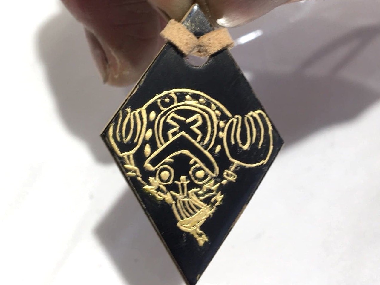 約5cmくらいのアクセサリーです。このようなキャラクターも制作できます。