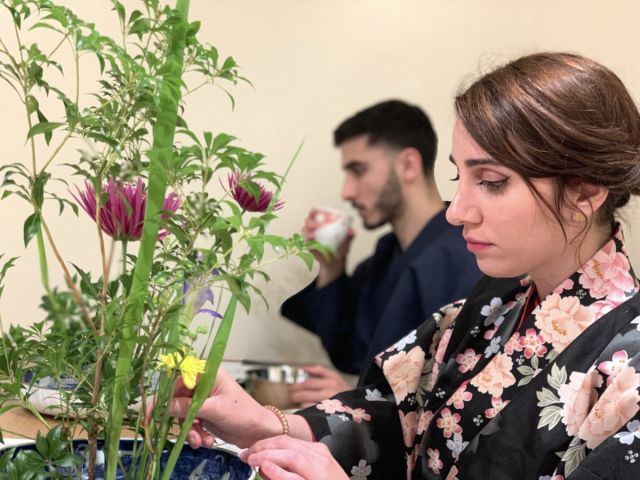 京都 烏丸御池 駅近 築140年の京町家にて京都ならではの花材で生ける華道体験 和文化体験教室さくら じゃらん遊び体験 京都 烏丸御池 駅近 築140年の京町家にて京都ならではの花材で生ける華道体験 和文化体験教室さくら じゃらん遊び体験