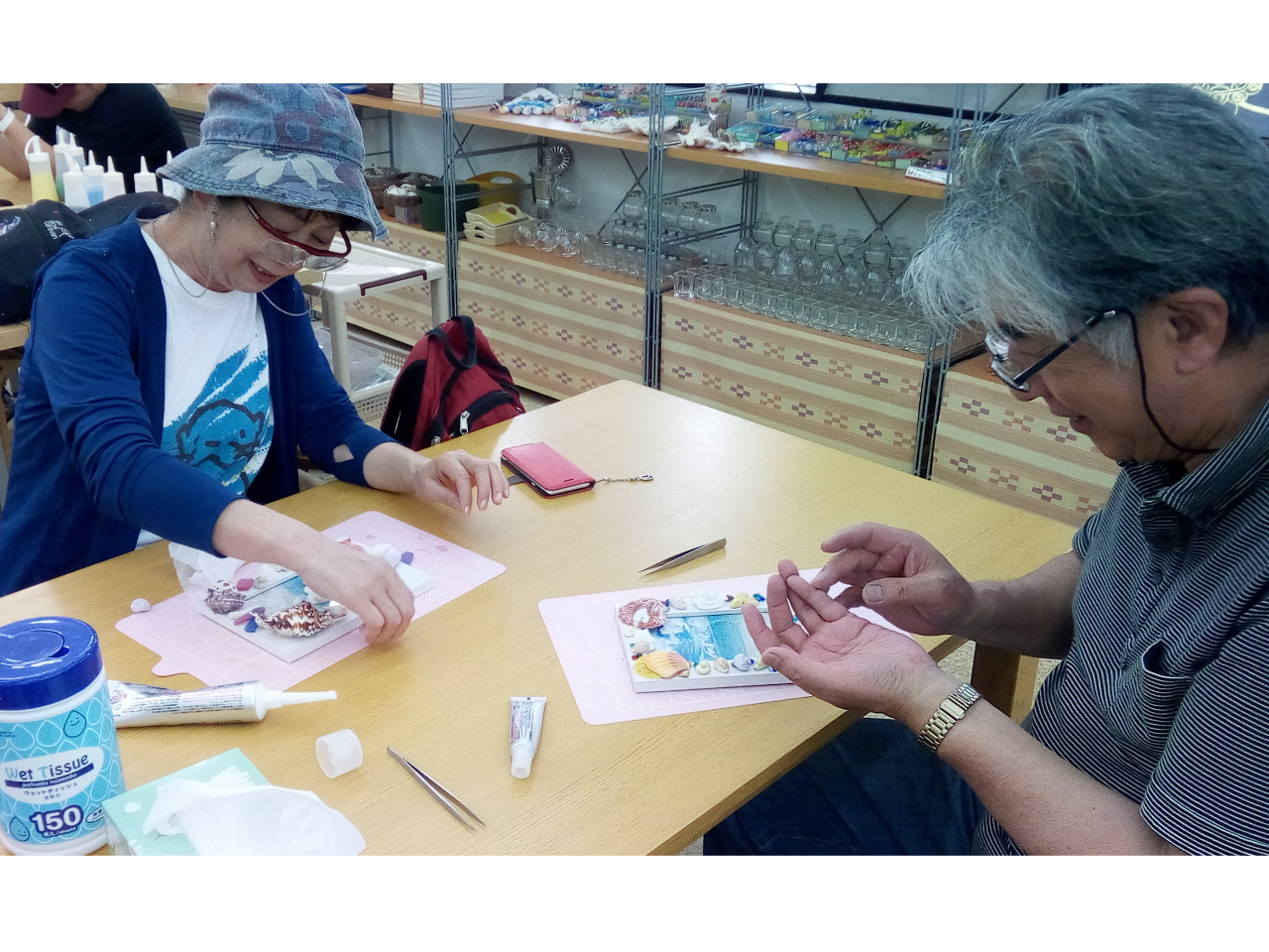 簡単ですが細かい物が多いので、少し根気が必要です。楽しく作っていきましょう♪