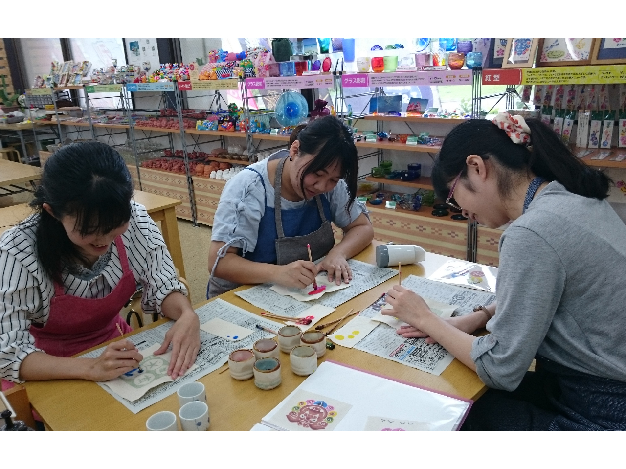 n߂ɂUF̊{̐FhȀォRF̂ڂ̐FhĂ܂BD݂ōDȐFIсAhĂĂ