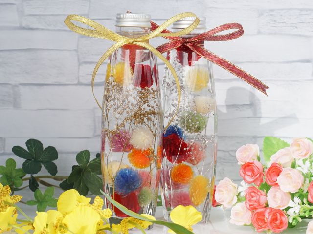 女性におすすめ きれいなお花で作る 世界でたった一つのこだわりハーバリウム体験 アットホームな美容院の店内で体験 とってもきれいなのにお手入れ要らずなのでプレゼントにもピッタリです Atelierchouette アトリエシュエット じゃらん遊び体験 女性におすすめ きれいなお花で作る 世界でたった一つのこだわりハーバリウム体験 アットホームな美容院の店内で体験 とってもきれいなのにお手入れ要らずなのでプレゼントにもピッタリです Atelierchouette アトリエシュエット じゃらん遊び体験