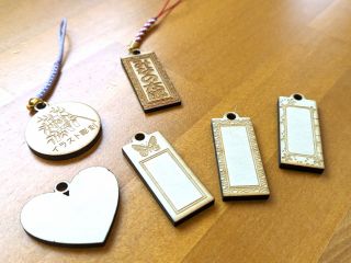 好きな枠を選んでオリジナルキーホルダー作り