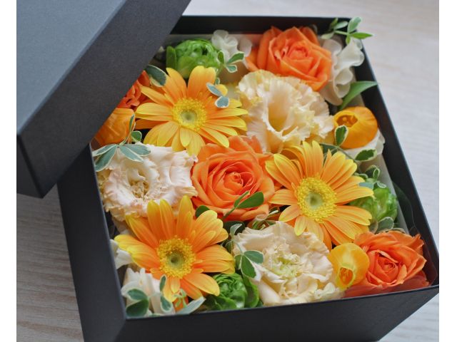 フラワーアレンジメントレッスン 季節の花で作る世界に一つだけの花 大切なあの人へのプレゼントにも最適 カップルや女性同士でお越しください Snow Drop スノードロップ じゃらん遊び体験 フラワーアレンジメントレッスン 季節の花で作る世界に一つだけの花 大切なあの人へのプレゼントにも最適 カップルや女性同士でお越しください Snow Drop スノードロップ じゃらん遊び体験