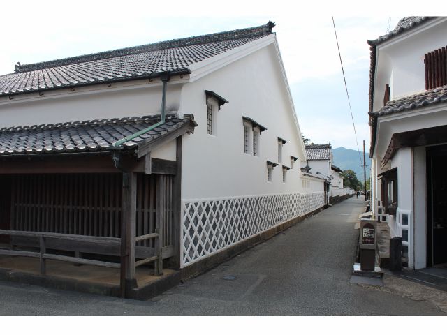 ご入館プラン 風情ある住宅内でのんびり癒される スタッフから館内の案内や菊屋家の歴史 展示品の説明も お一人様でもok 歴史好きな方にも日常をゆったりしたい方にもおススメ 重要文化財 菊屋家住宅 じゃらん遊び体験 ご入館プラン 風情ある住宅内でのんびり癒される スタッフから館内の案内や菊屋家の歴史 展示品の説明も お一人様でもok 歴史好きな方にも日常をゆったりしたい方にもおススメ 重要文化財 菊屋家住宅 じゃらん遊び体験