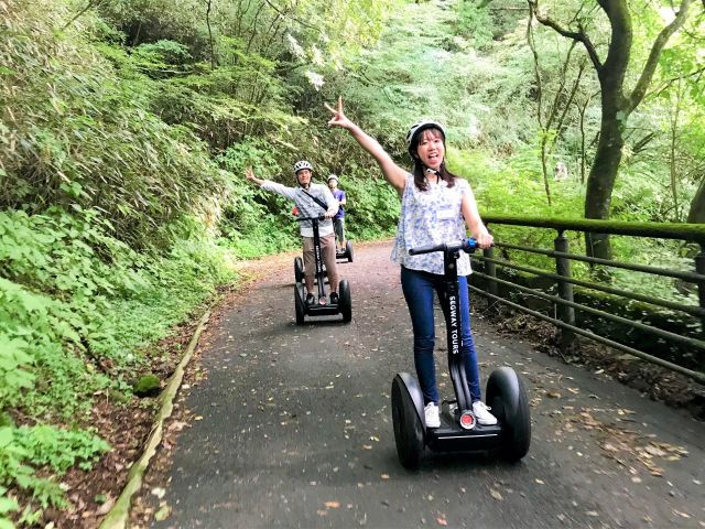 公道である町道113号線を進みます。