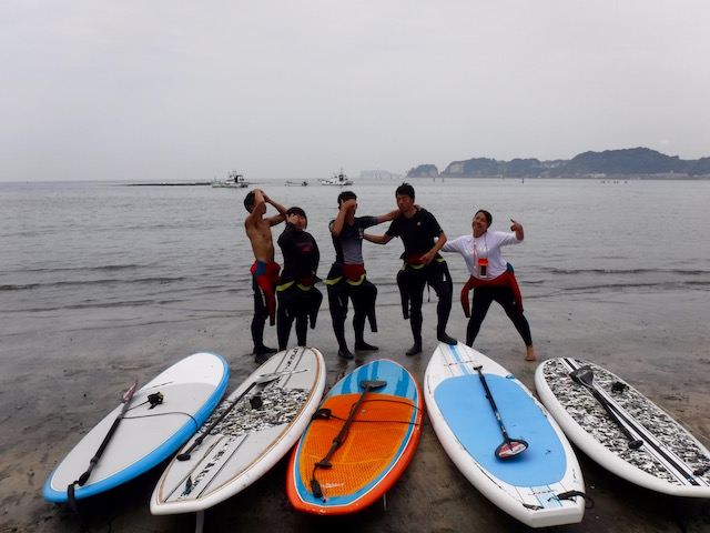 �w������̗F�B�����q�t�@�[�C�[�X�g�ɏW���B�~�J�����̏��J�ŃO���[�ȊC�ł������A�C�̏�ł͏I�n������������B�Δ��܂����B