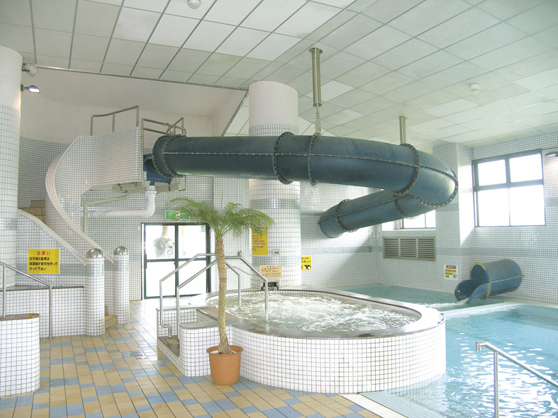 ドラゴンスライダー(水着エリア)