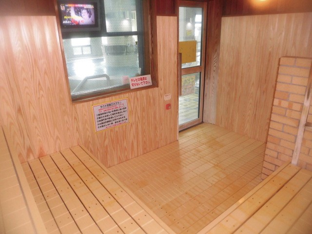 サウナ(水着エリア)