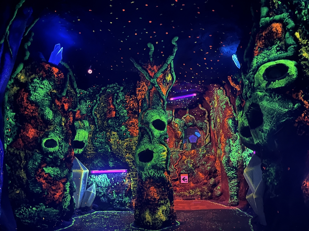 Ȃd̓AɉBꂽ閧̕悤I