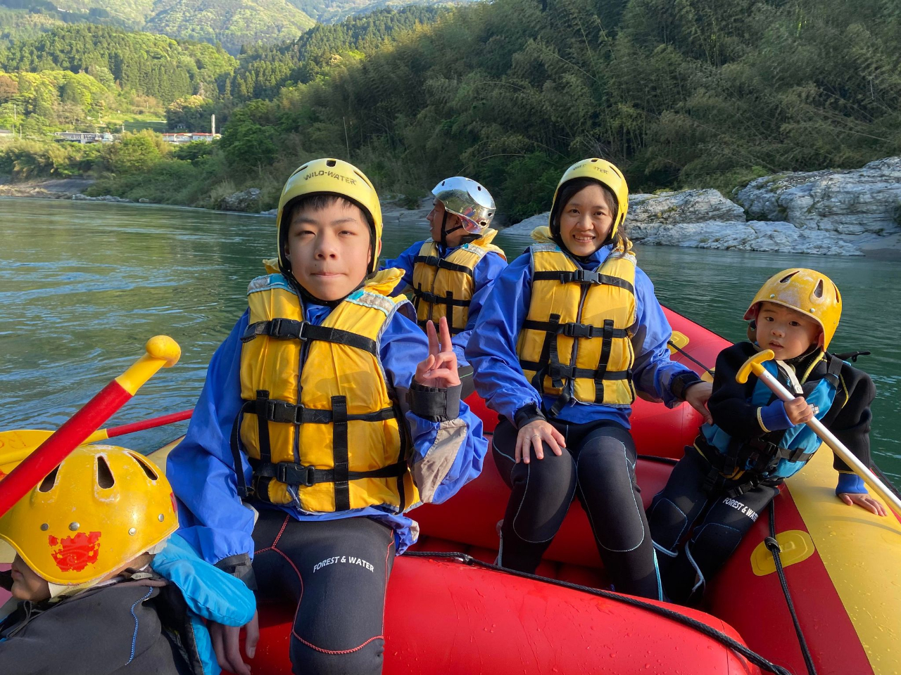 FŖȂAсBlɍ킹ĈS