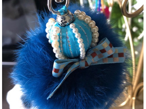 ������̓t�@�[���g�������f���̈�u�G�N���v�t�@�[���l���̕������p�ӂ��Ă��܂��B