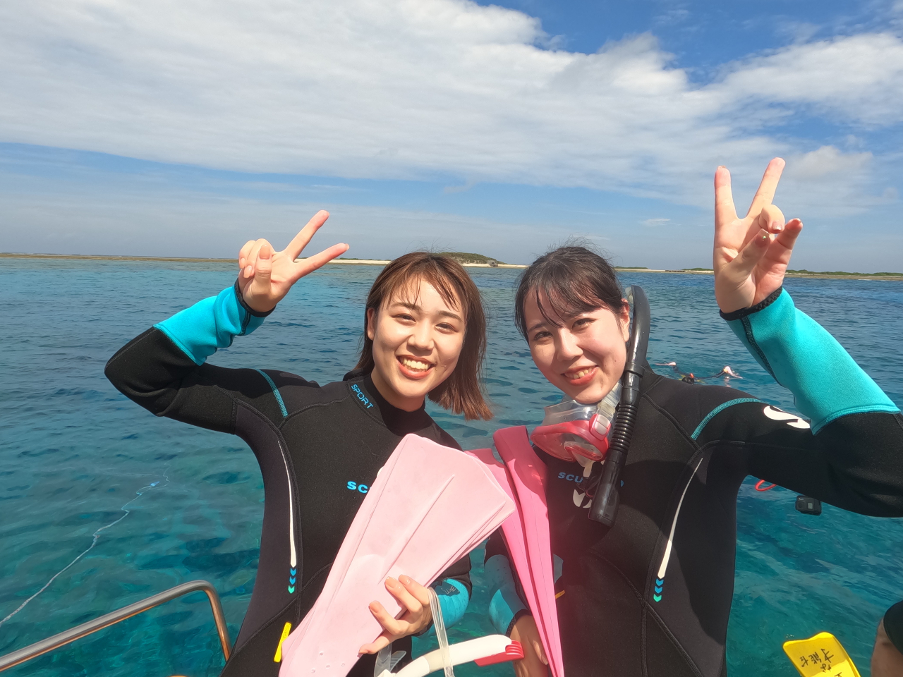 那覇発・ケラマ・12:30到着でも間に合う】カメさんシュノーケル☆遭遇